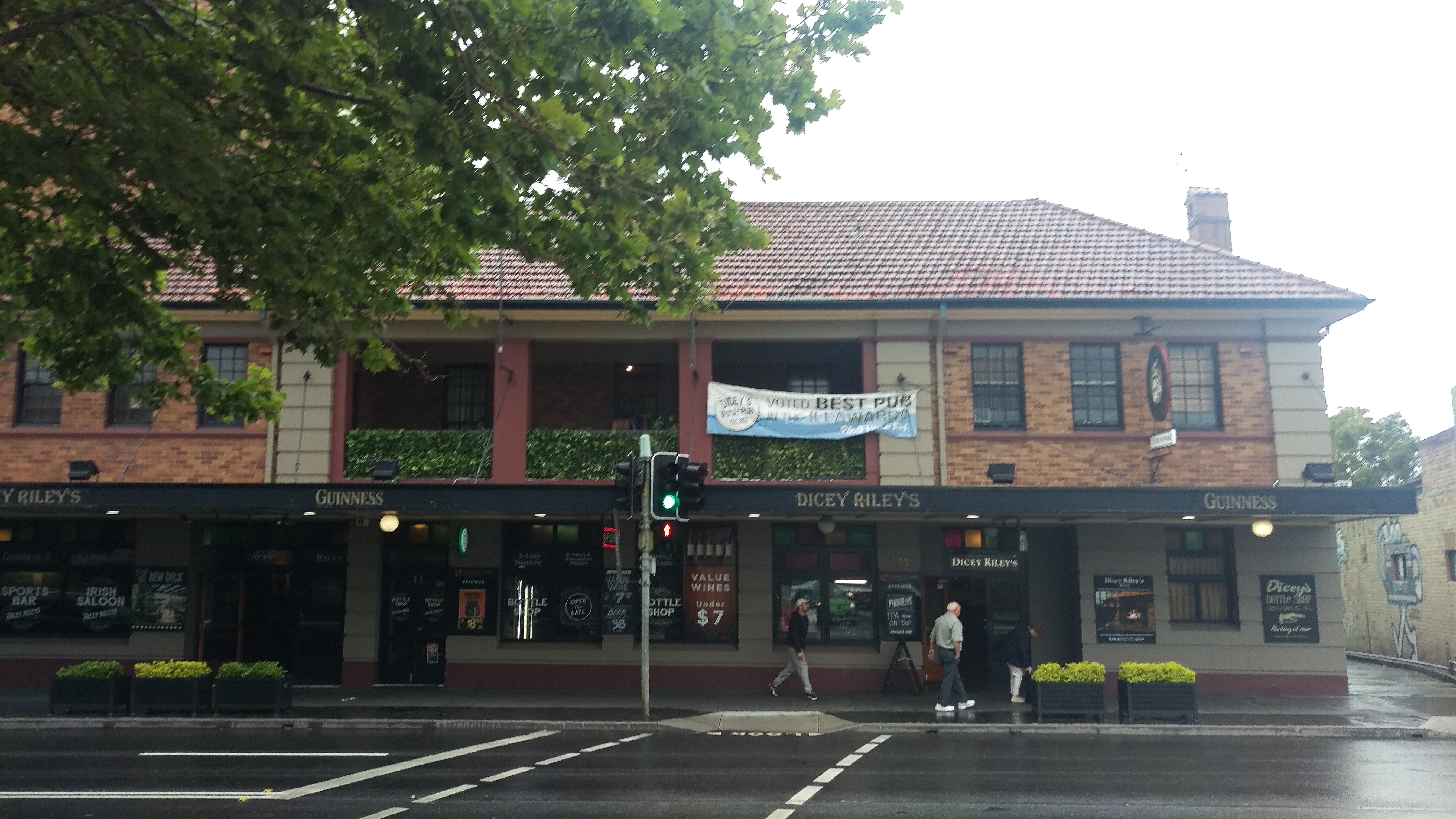 Dicey Riley's-浴室