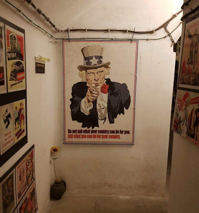 n8bunker-瓦尔道拉必去景点