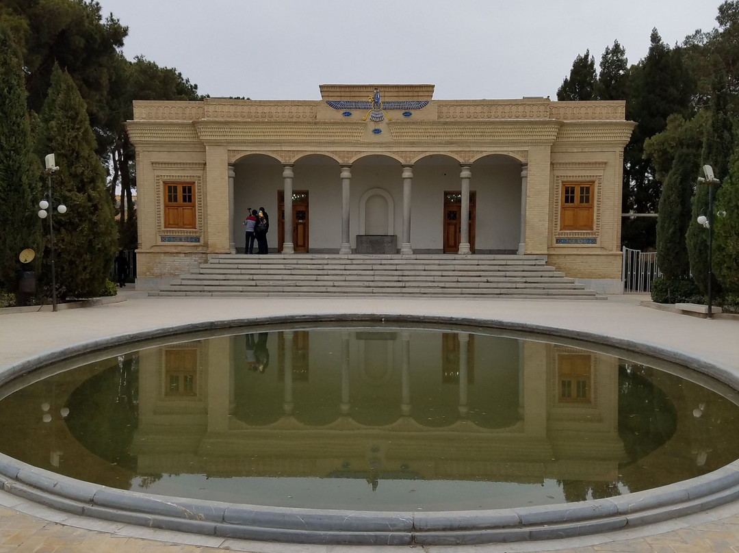 Zoroastrian Fire Temple景点图片