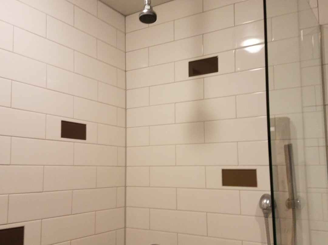 小屋汽车旅馆主图