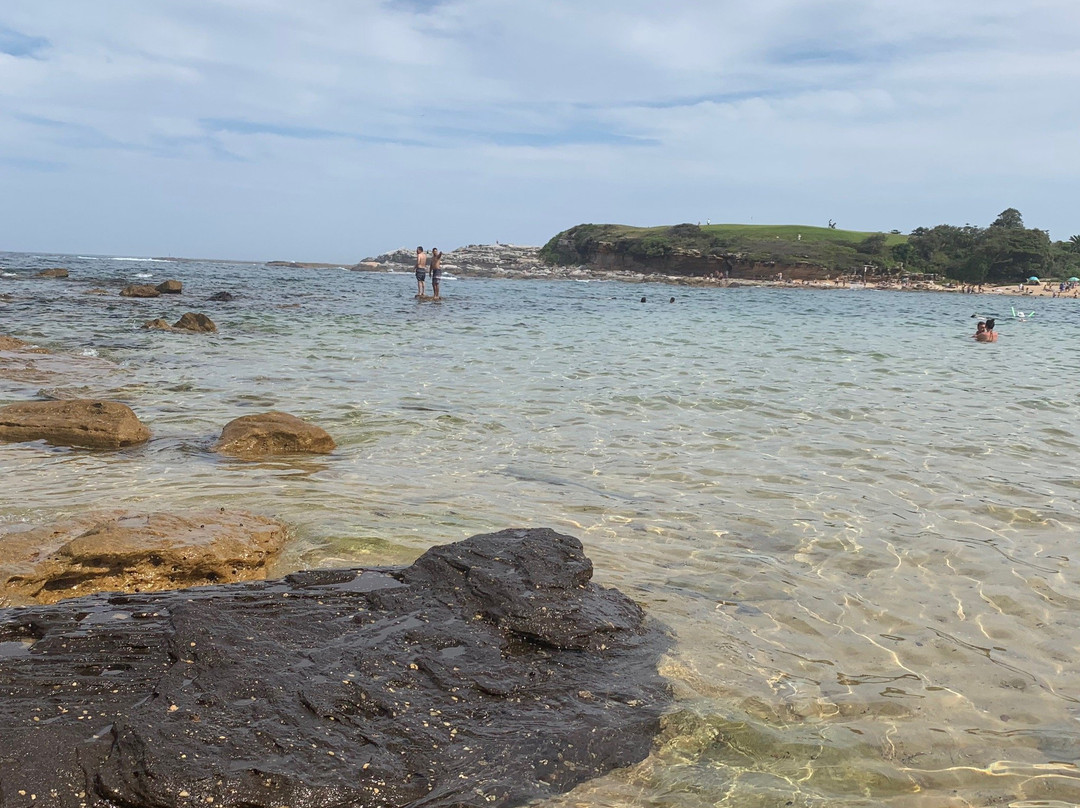 Little Bay Beach景点图片