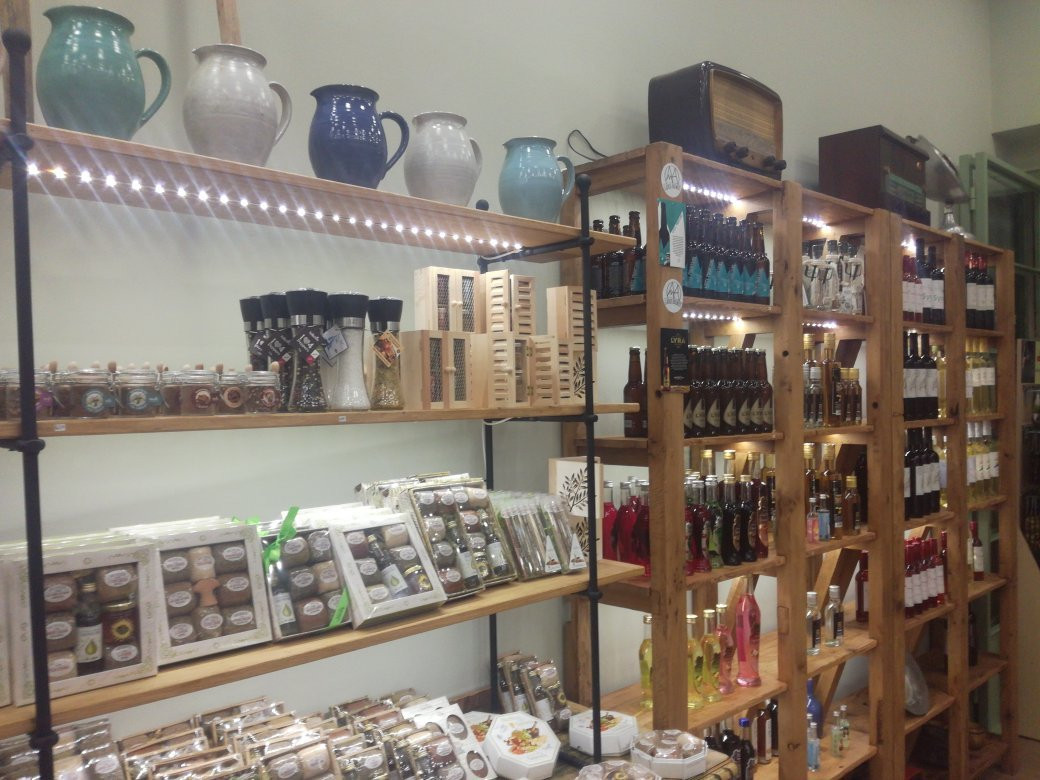 Delicretessen-基萨莫斯必去景点