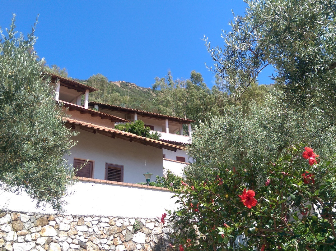Th Gioiosa Marea - Capo Calava Village主图