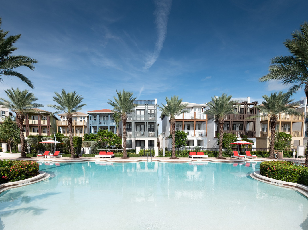 Marlin Bay Resort & Marina