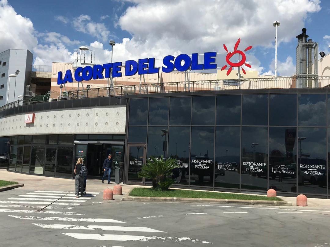 Sardinia Outlet Village