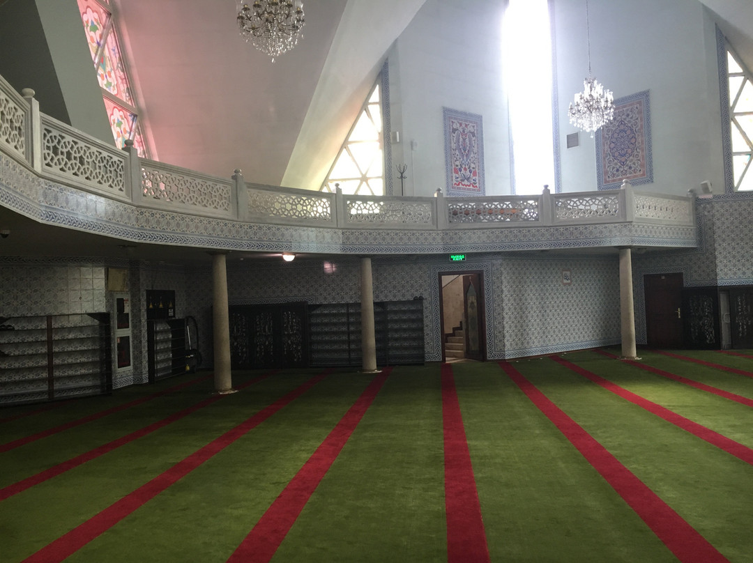 Lyalya Tyulpan Mosque-乌法必去景点