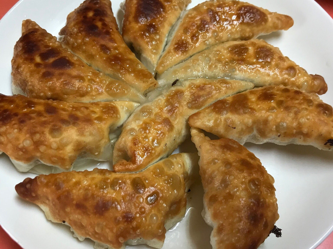 イロハギョウザ