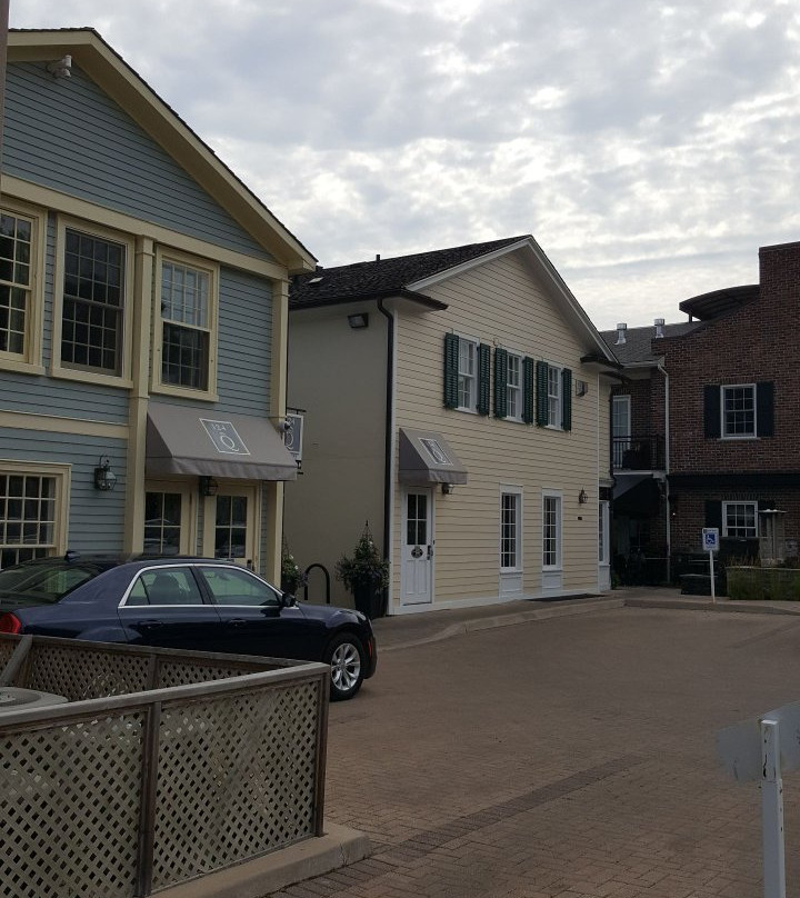 124 on Queen Hotel and Spa主图