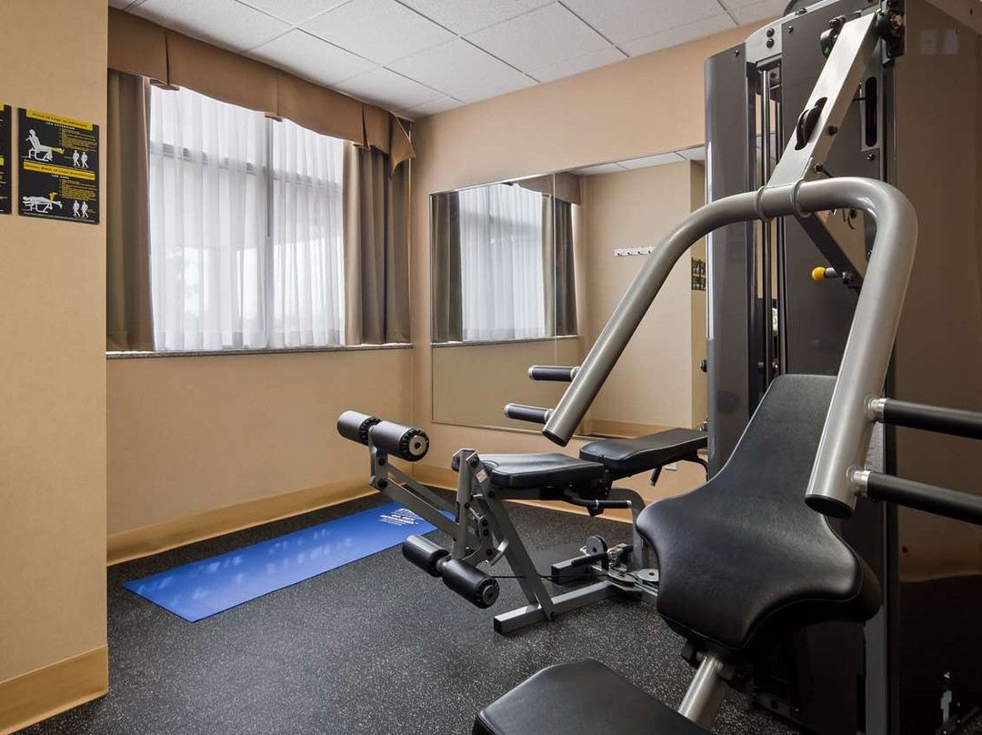 Best Western Plus Fergus Hotel主图