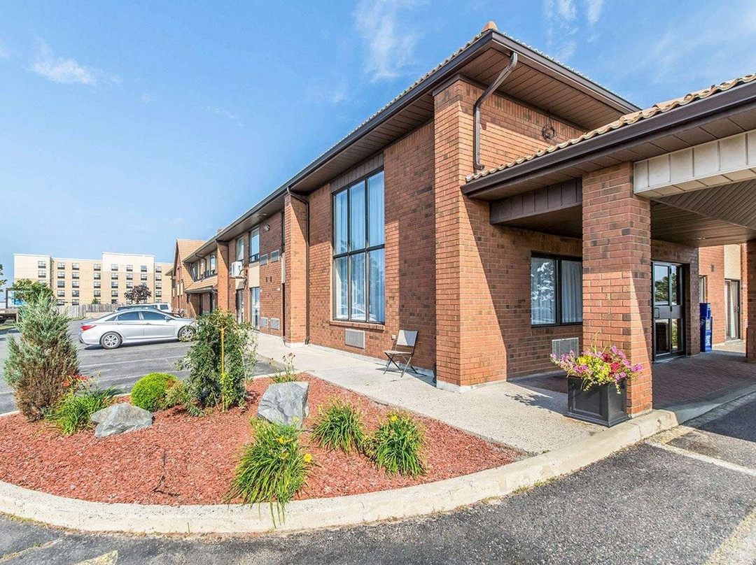 Comfort Inn East主图