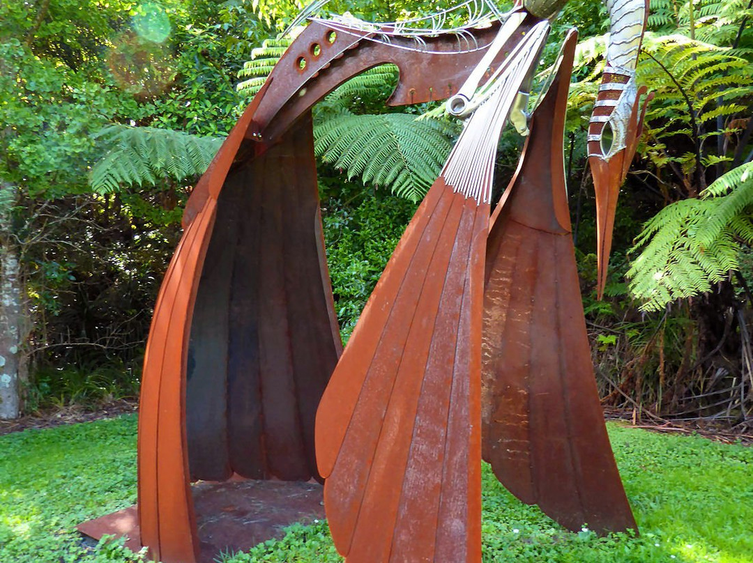 Kaipara Coast Sculpture Gardens景点图片