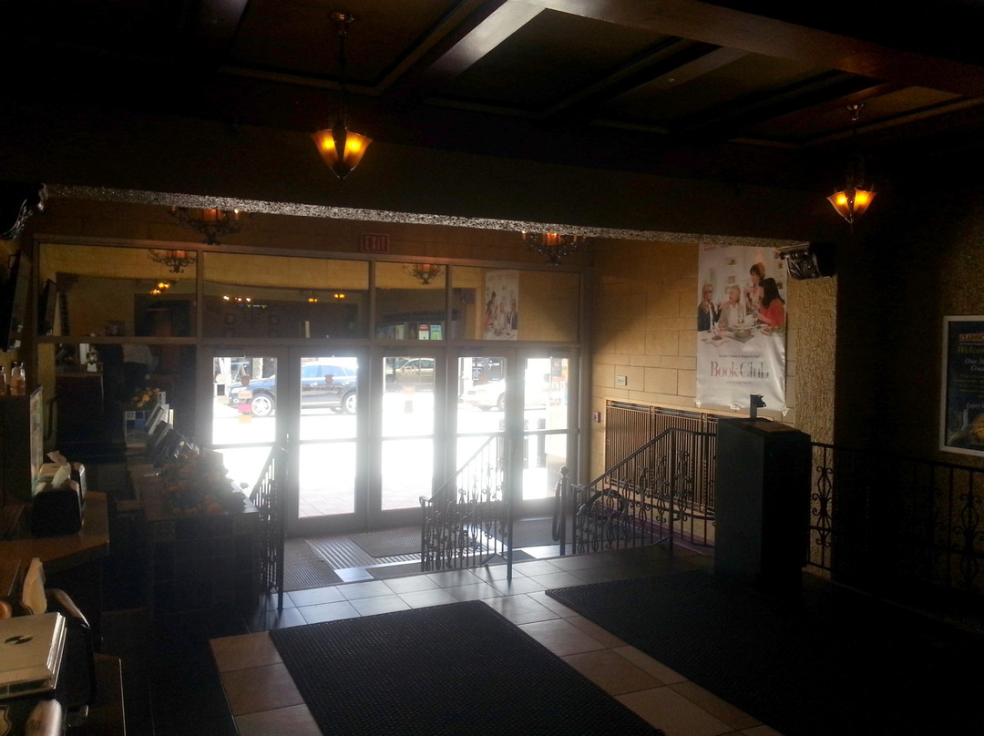 Classic Cinemas York Theatre-Elmhurst必去景点