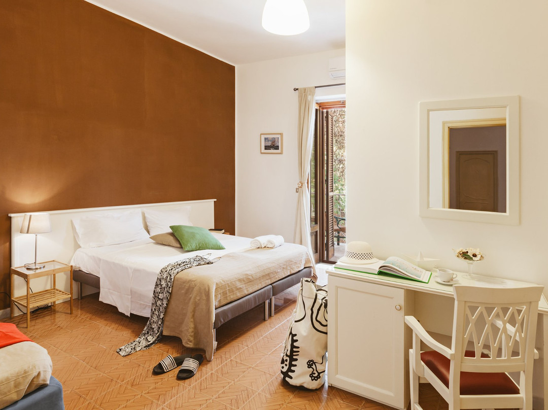 Castellaneta Marina酒店住宿-B&B Viale Dei Pini