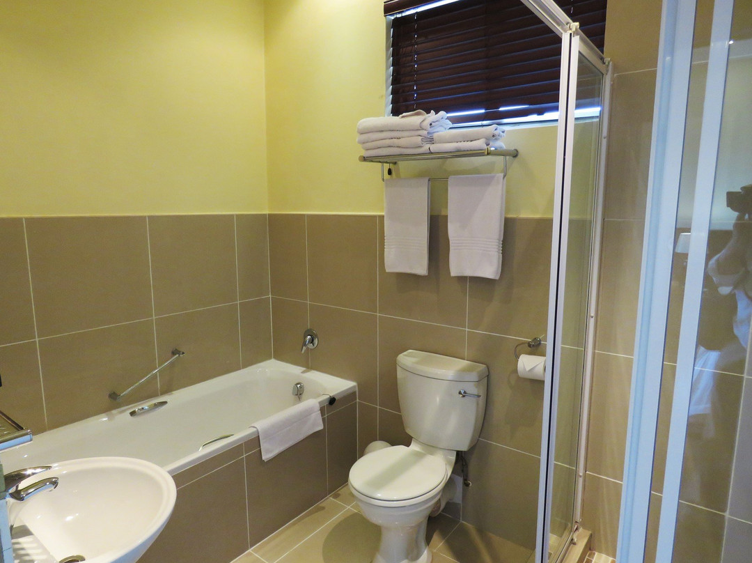 Howick Falls Hotel主图