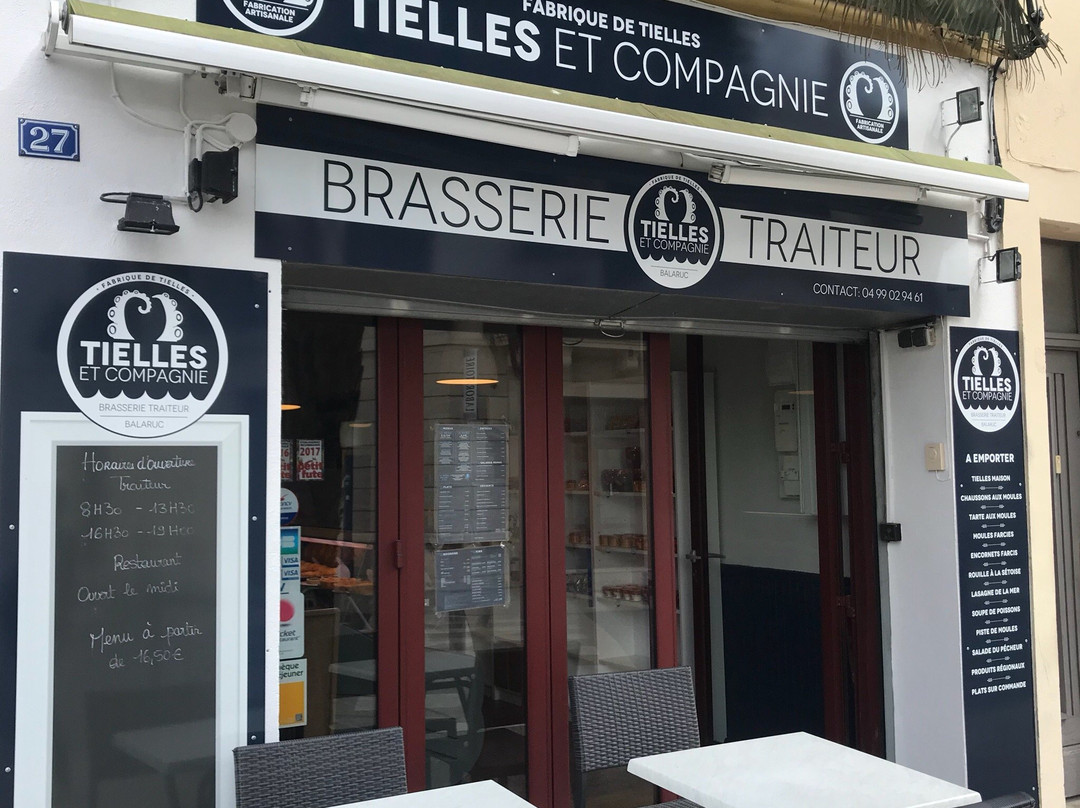 Tielles et Compagnie