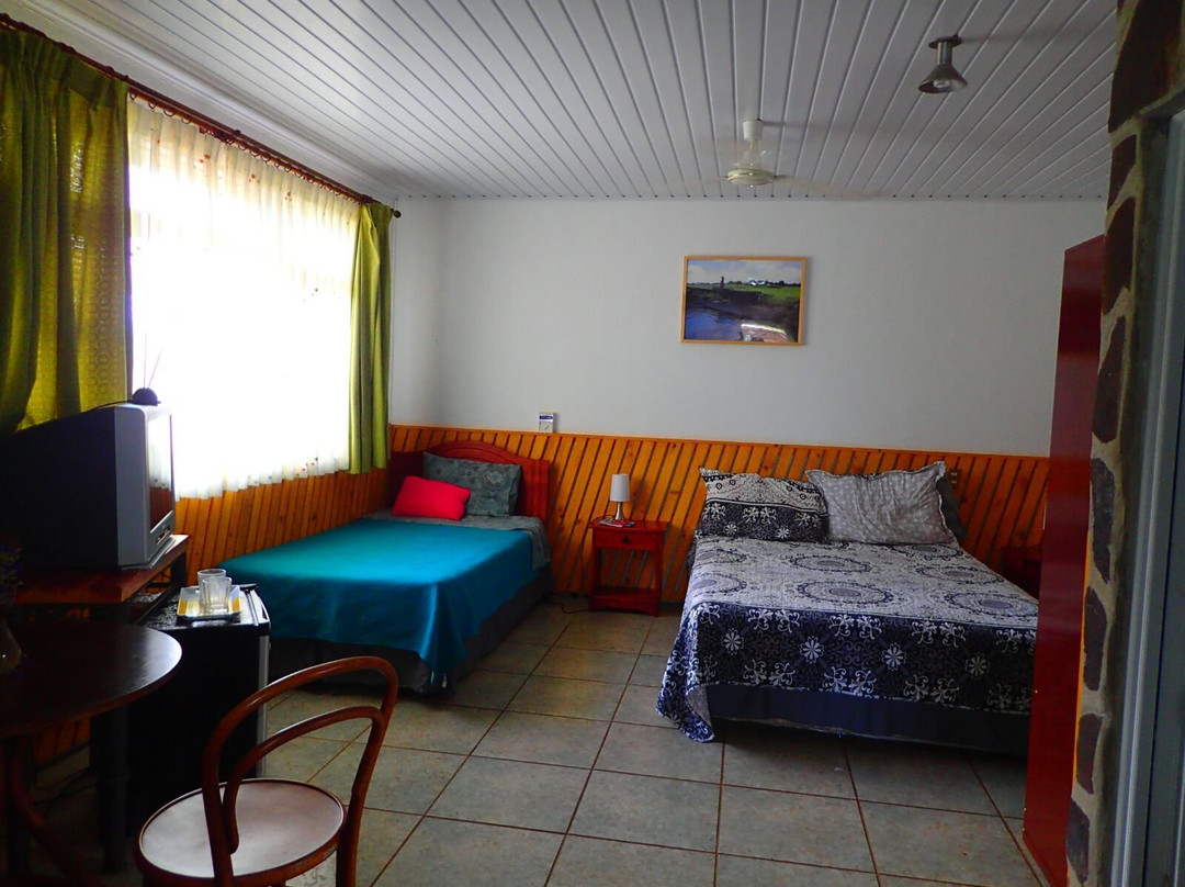Manureva Nui Eco Lodge