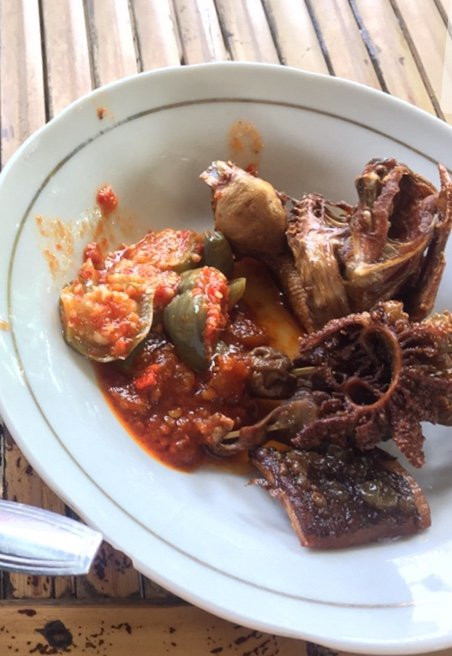 Keru餐馆和美食-Warung Kelor 1