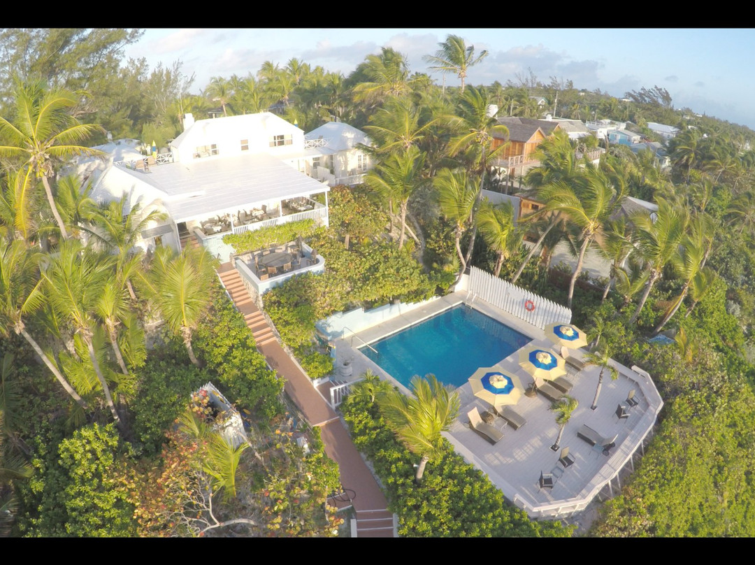 Runaway Hill Inn主图