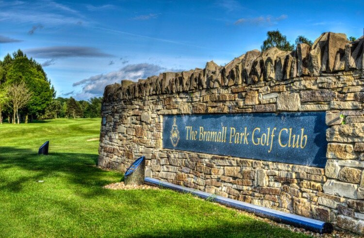 Bramall Park Golf Club景点图片