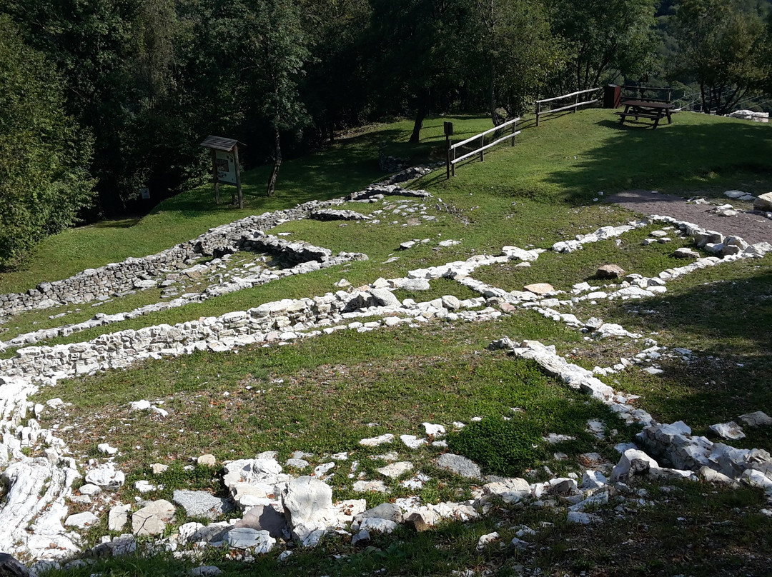 Area archeologica Monte San Martino ai Campi景点图片