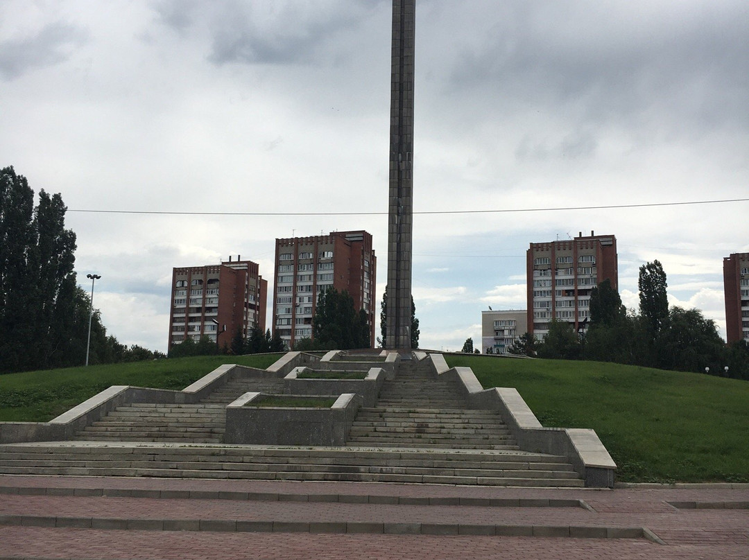 Slavskogo Embankment-厄斯克门必去景点