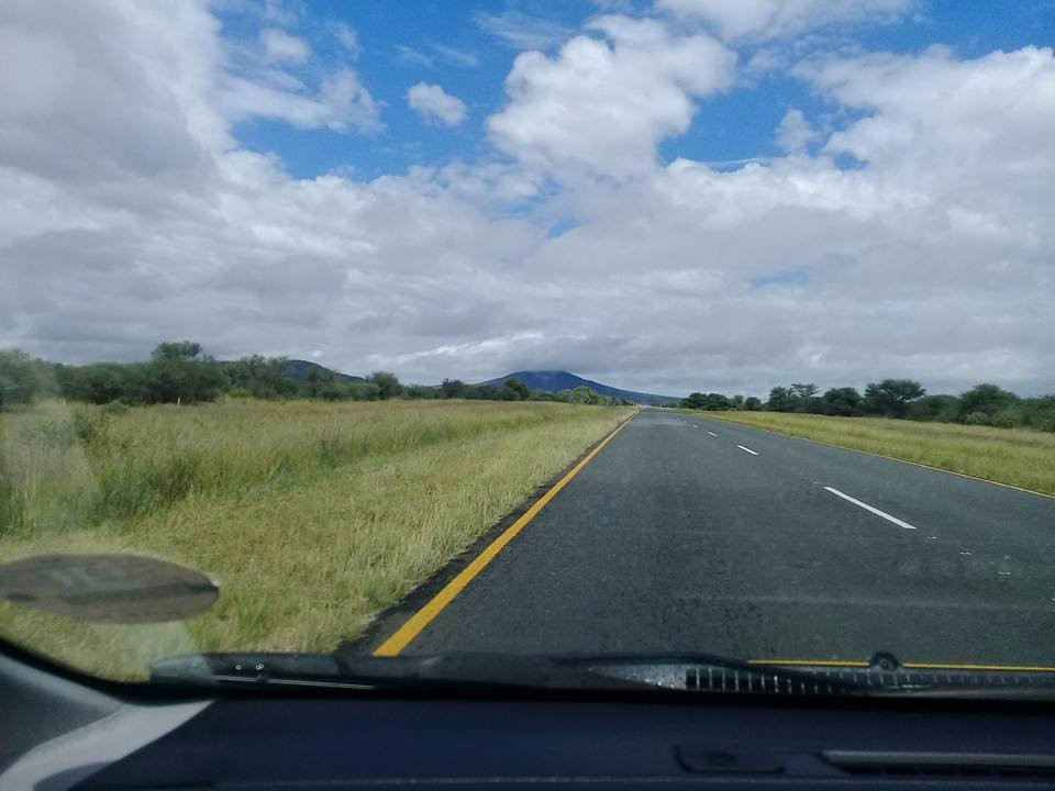 Oshikoto Tourist Transfer cc-楚梅布必去景点