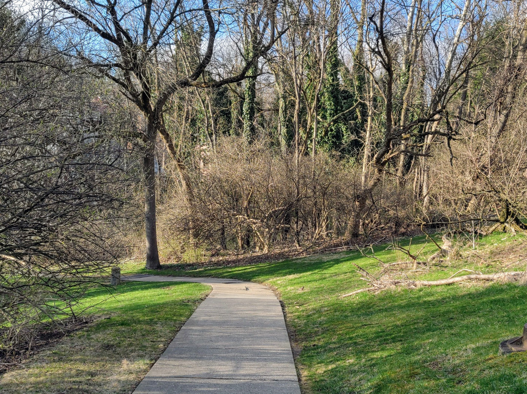 Iroquois Park景点图片