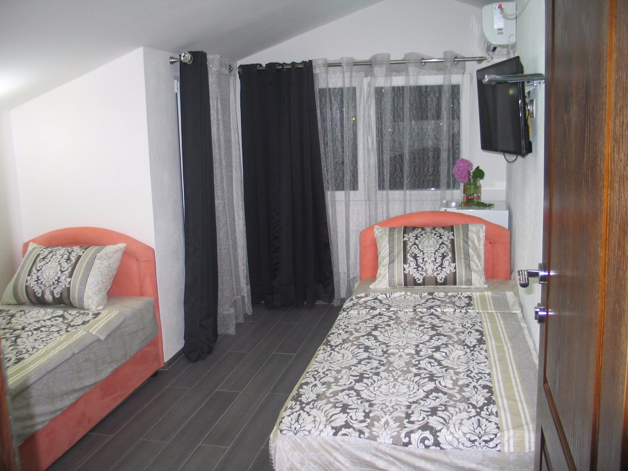 Guest house Dena-官方