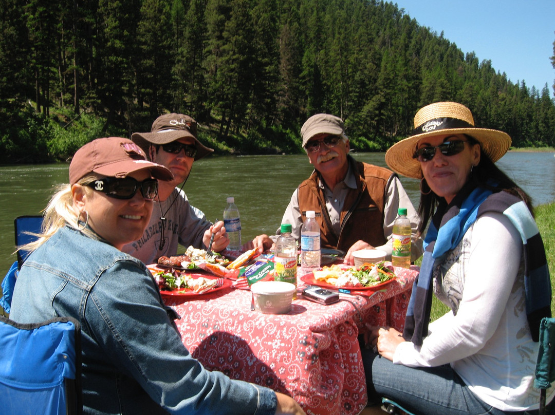 Clear Creek Outfitters-米苏拉必去景点