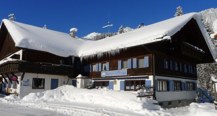 Nagelfluhhaus Hirsch主图