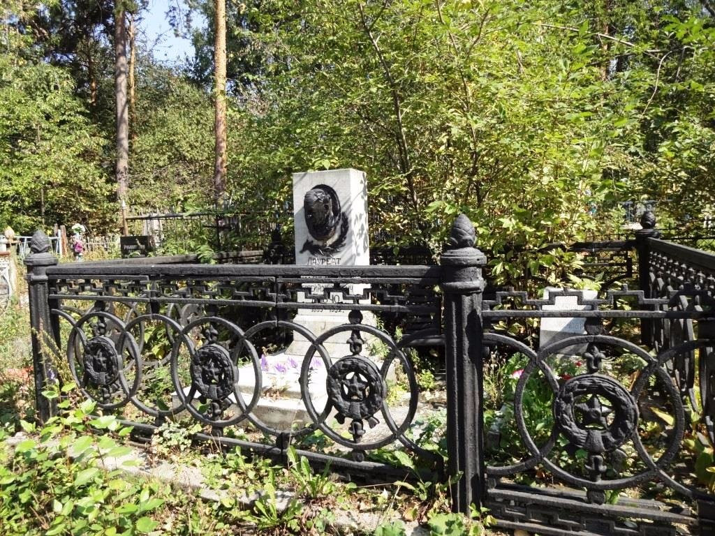 Ivanovskoye Cemetery景点图片