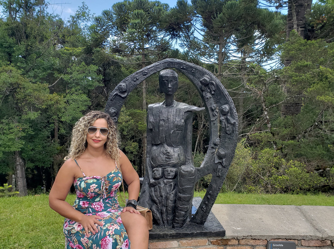 Museu Felícia Leirner-坎普斯－杜若尔当必去景点