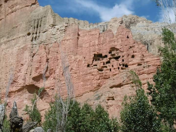 Red Cliffs-木斯塘必去景点
