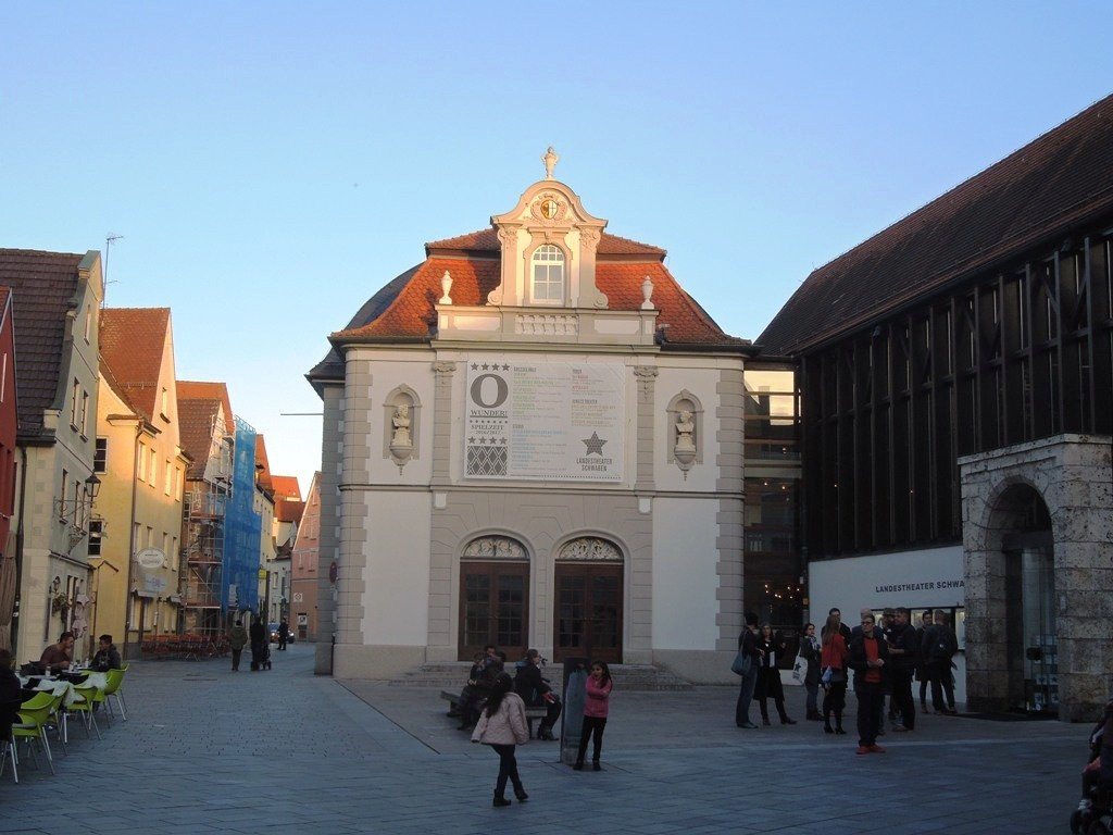 Landestheater Schwaben-梅明根必去景点