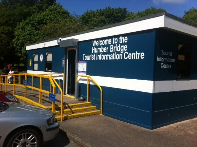 Humber Bridge Tourist Information Centre景点图片