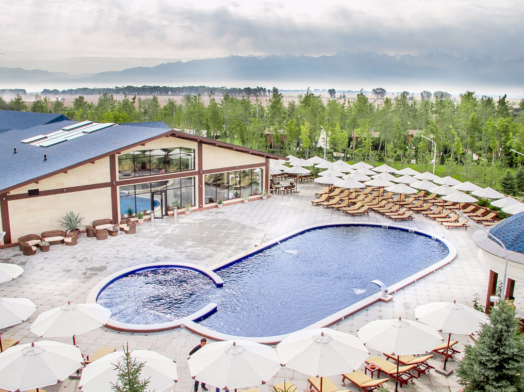 Eight Lakes Park Resort-Kamennoye Plato必去景点