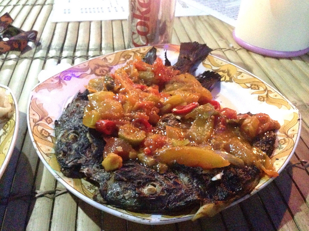 Sukadana餐馆和美食-T&T Warung