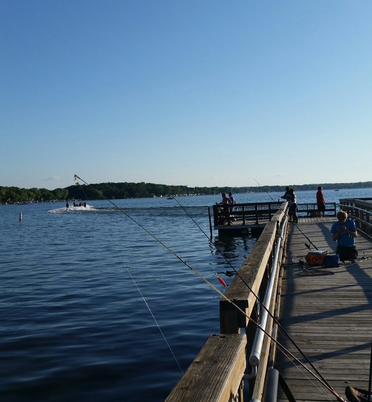 Pewaukee Lakefront Park-皮沃基必去景点