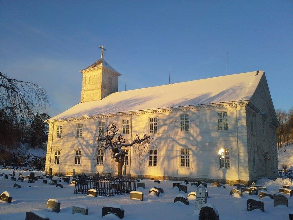 Mandal Church景点图片