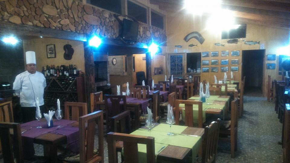 Quenuir餐馆和美食-El Congrio con Agallas