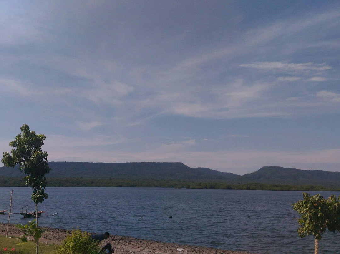 Karang Sewu Beach-吉利马努克必去景点
