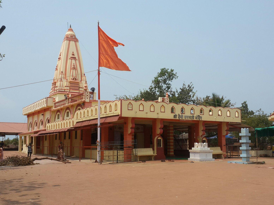 Shri Devi Bhagwati Mandir-勒德纳吉里必去景点