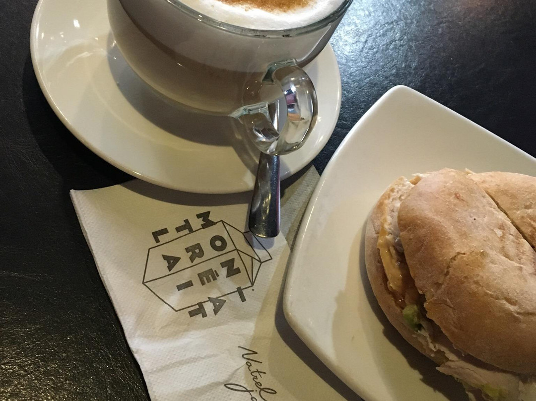 Java U - Intercontinental Hotel主图