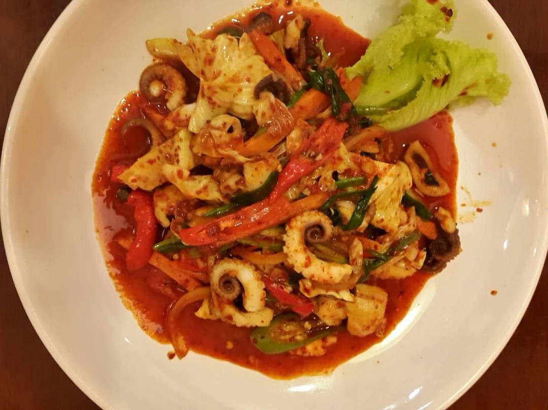 南律胶餐馆和美食-Dak Galbi Thailand