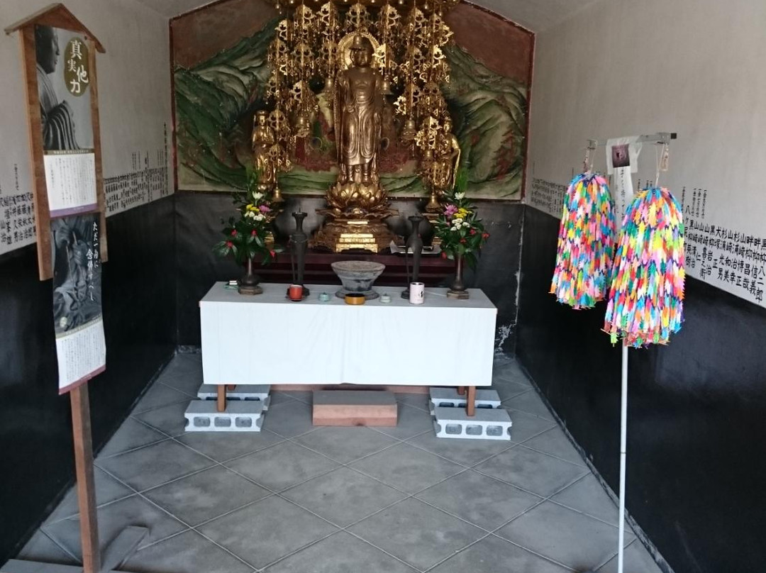 Buddha Statue of Kariyado-西尾市必去景点