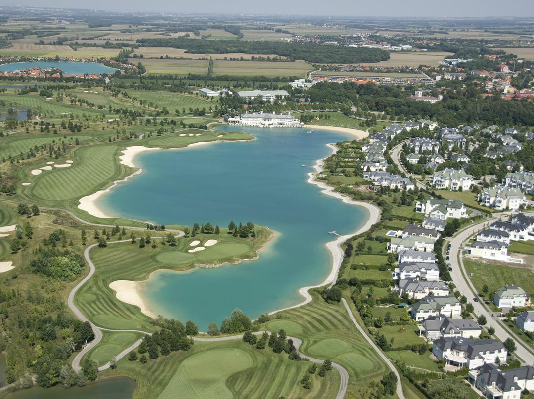 FONTANA Golfclub景点图片