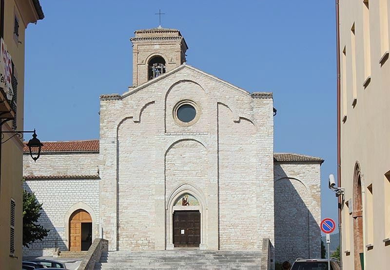 Chiesa San Francesco-Sassoferrato必去景点