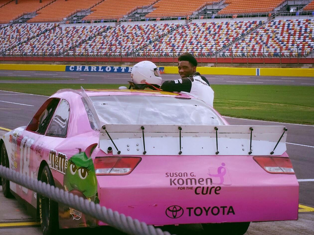 Rusty Wallace Racing Experience景点图片
