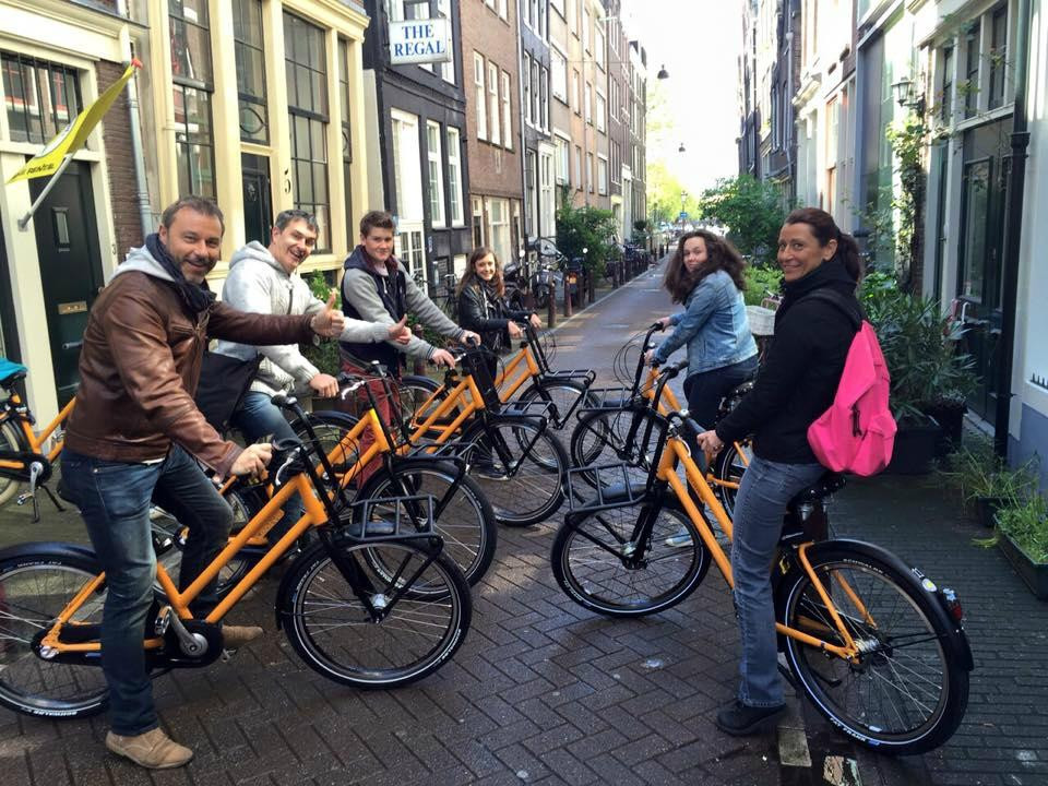 Rent a Bikey-阿姆斯特丹必去景点