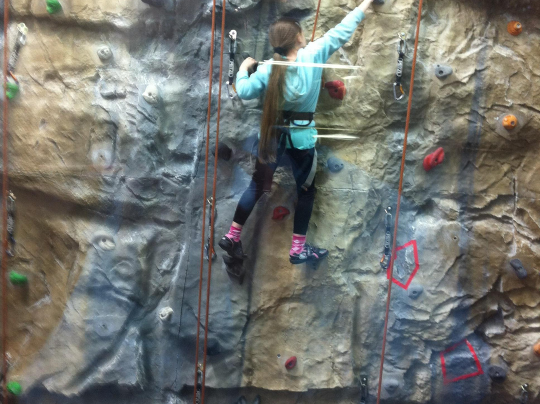 Ambleside Climbing Wall-安布赛德必去景点